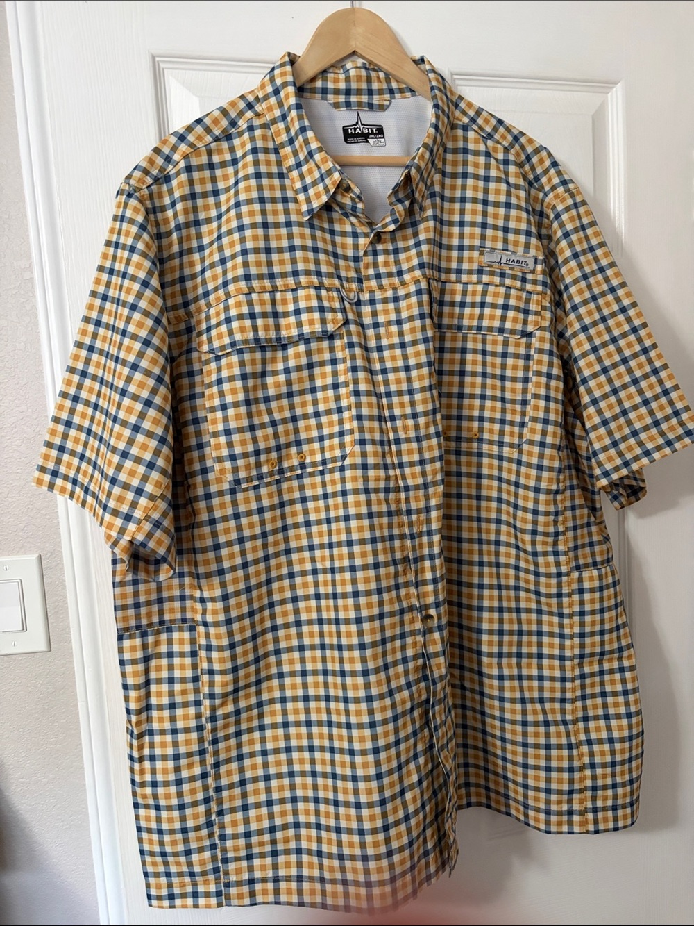 Habitat Men's Short-Sleeve Plaid Button-Down Shirt in Yellow and Blue